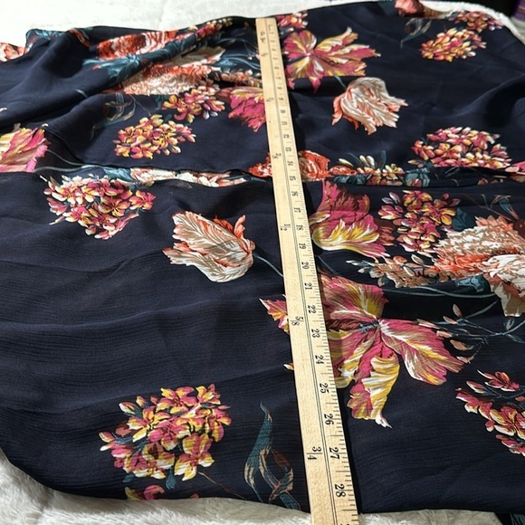 Umgee Floral Spring Bloom Cocoon Kimono Long Cardigan Wrap oversized Navy sz M/L - Picture 10 of 16